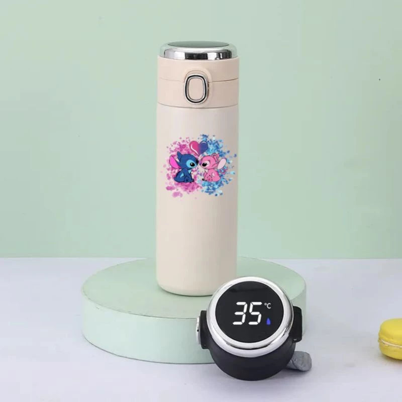 Garrafa Térmica Stitch e Angel – Mantenha Suas Bebidas na Temperatura Perfeita com Muita Fofura! 💙💜