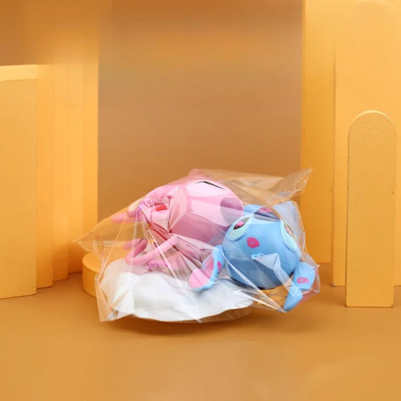 Miniatura Decorativa Stitch & Angel - Colecionável Apaixonante! 💖🌈