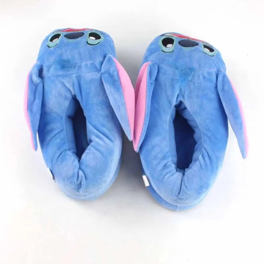 Pantufa Stitch e Angel: Conforto e Estilo para Seus Pés! 🦋✨