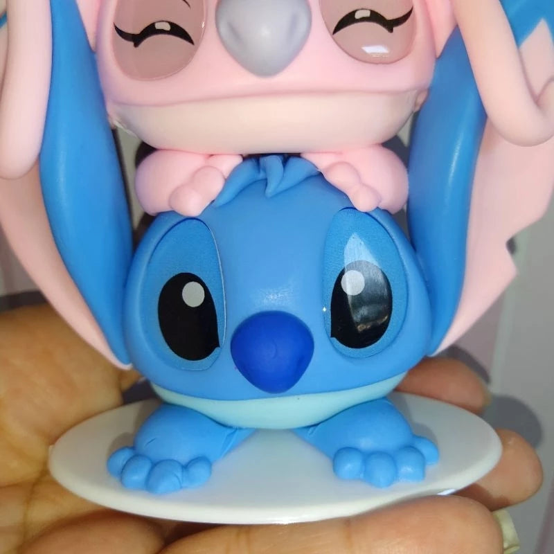 Vela Biscuit Stitch e Angel – Encanto para o Seu Parabéns! 💙💖