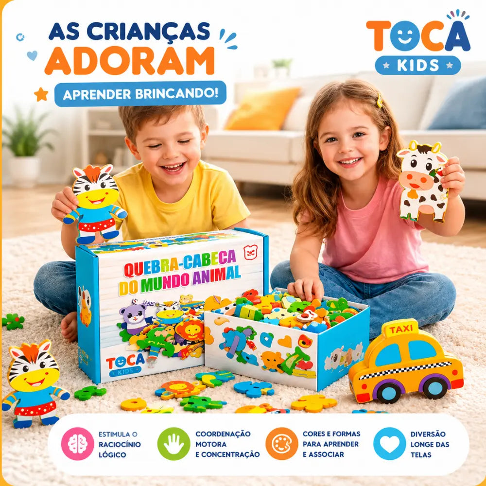 Crianças brincando com o Quebra-Cabeça Mundo Animal e montando figuras coloridas