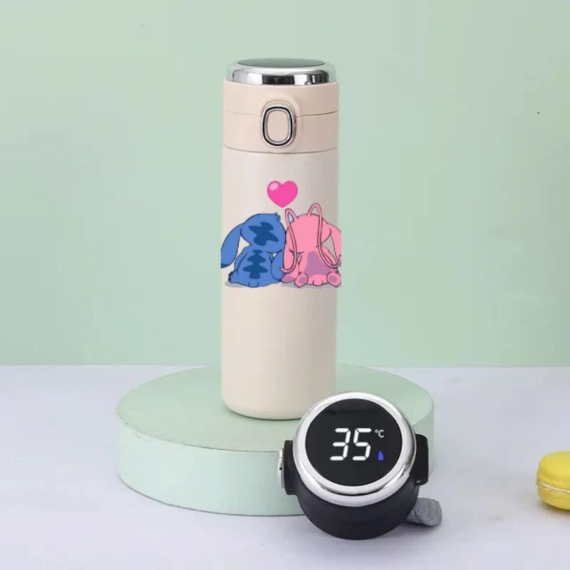 Garrafa Térmica Stitch e Angel – Mantenha Suas Bebidas na Temperatura Perfeita com Muita Fofura! 💙💜