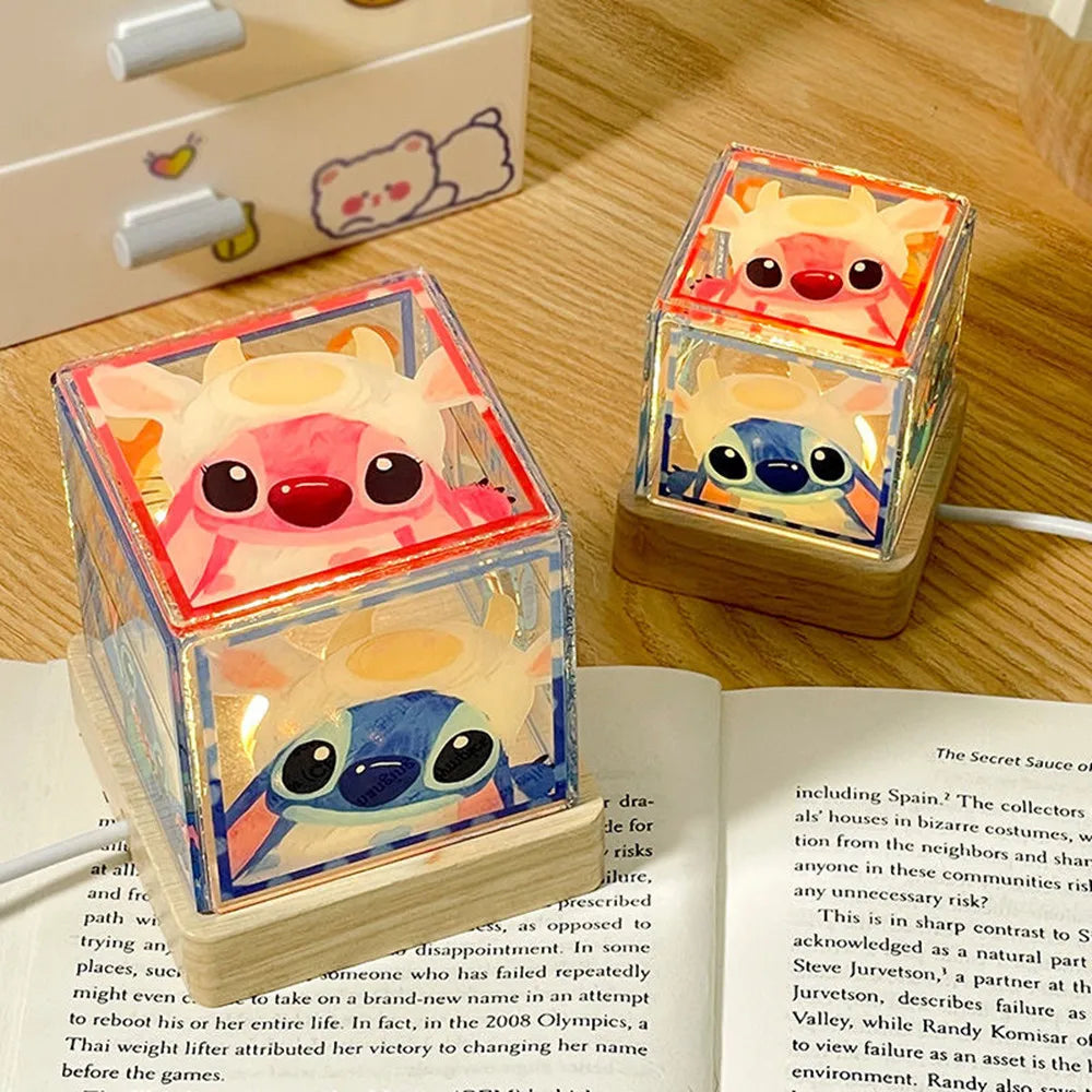 Luminária Cubo Montável Stitch: Monte e Ilumine com o Charmoso Stitch! 🌌✨