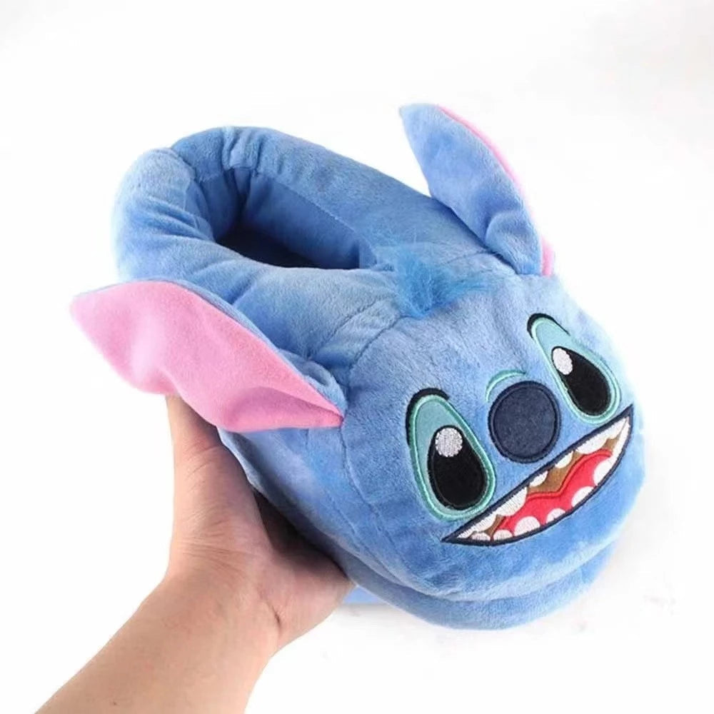 Pantufa Stitch e Angel: Conforto e Estilo para Seus Pés! 🦋✨