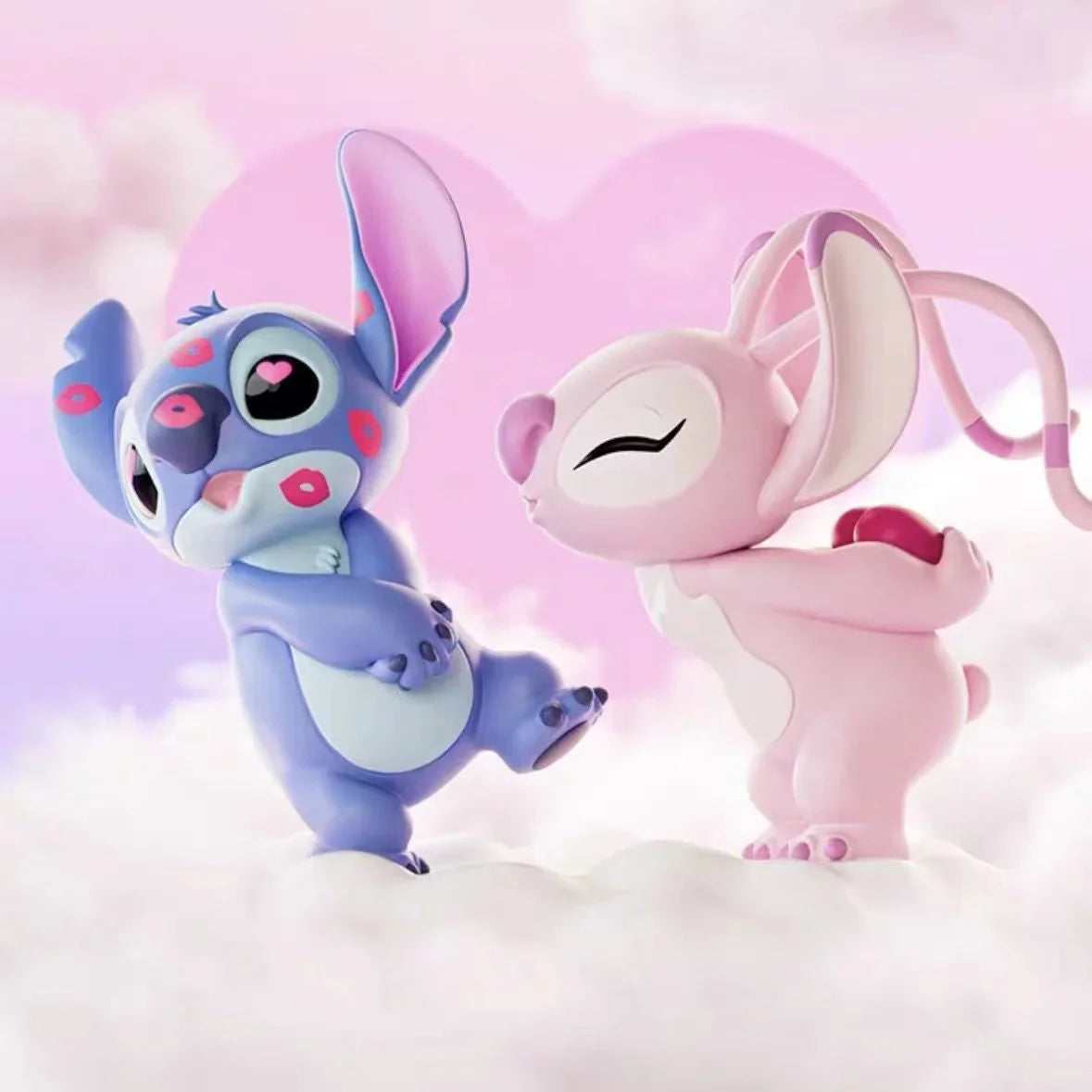 Miniatura Decorativa Stitch & Angel - Colecionável Apaixonante! 💖🌈