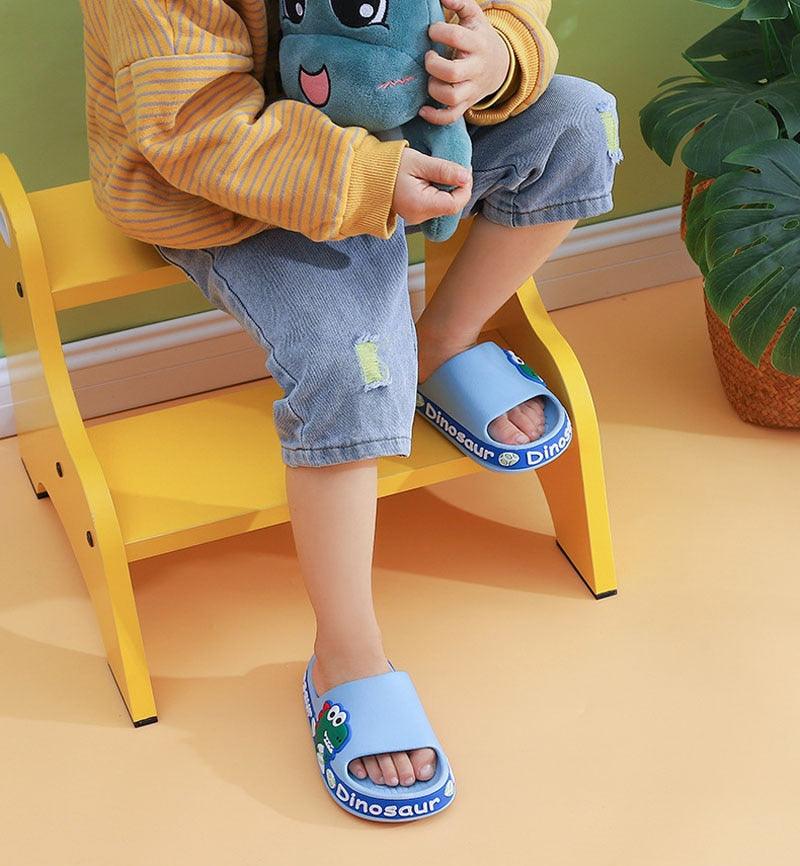 Chinelo Infantil Anti-Derrapante Dino Crocks - Daily Center Shop