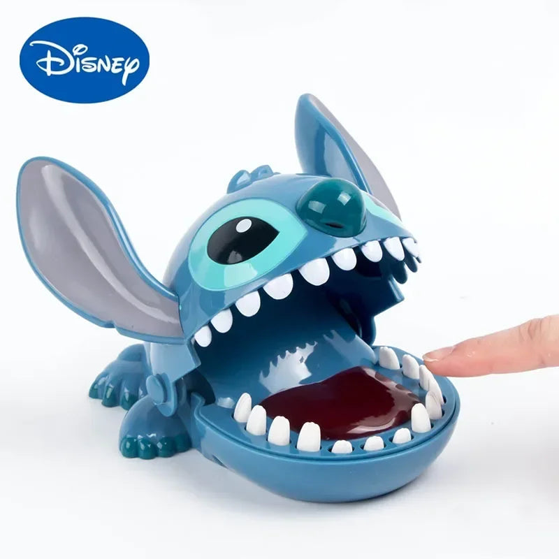 Brinquedo Divertido do Stitch: Quem Consegue Escapar da Mordida? 🦷💙